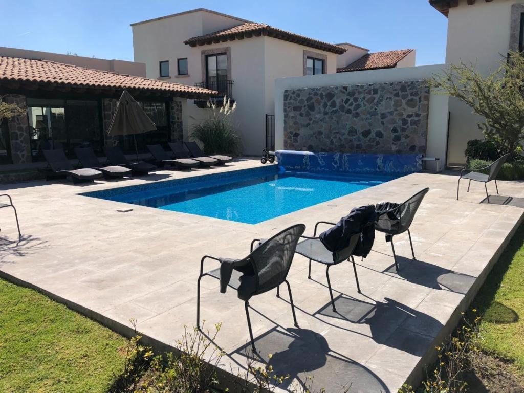 Small Pet Friendly, Pool And Gym Apartment San Miguel de Allende Bagian luar foto